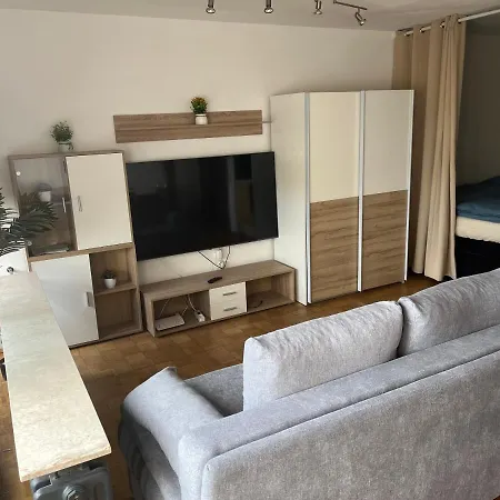 Schone Nahe Innenstadt Apartment Wurzburg